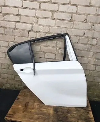 BMW 1 F20 F21 Rear door