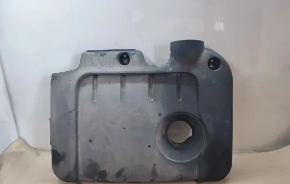 Hyundai Santa Fe Engine cover (trim)