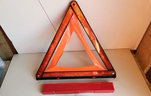 BMW 3 F30 F35 F31 Emergency warning sign 6770487