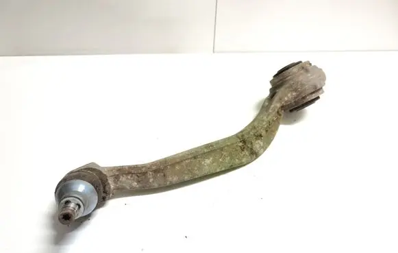 Mercedes-Benz C W205 Front control arm 2050011