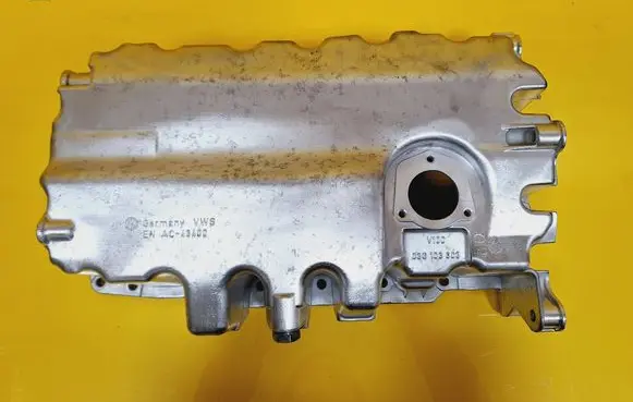 Audi A3 S3 8P Oil sump 03G103603AD