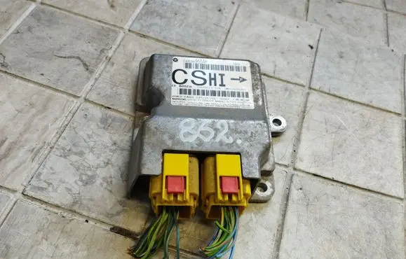 Chrysler Pacifica Airbag control unit/module 04686955AF 0285001504