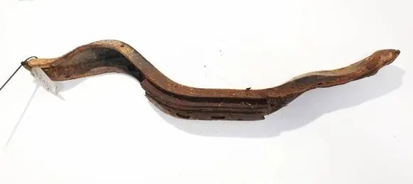 Subaru Legacy Engine mounting bracket