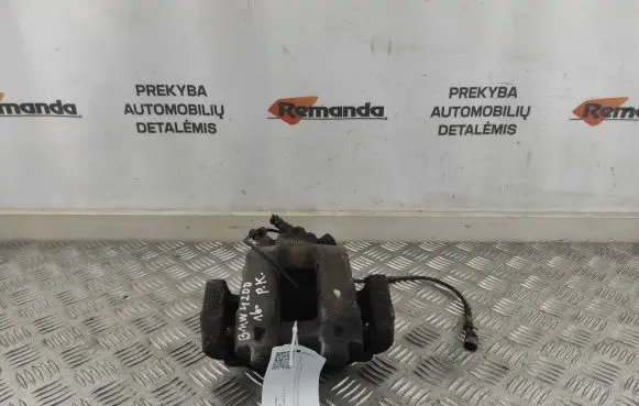 BMW 4 F36 Gran coupe Front brake caliper W09209