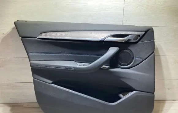 BMW X2 F39 Front door card panel trim 332260