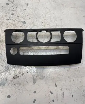 BMW 5 E60 E61 Radio/GPS head unit trim 6976361 14121810