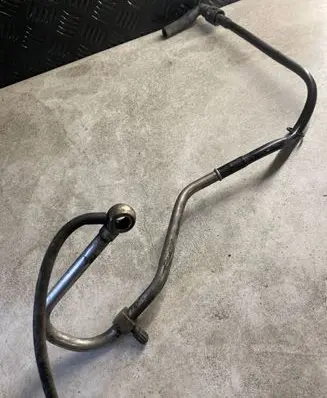 Saab 9-5 Fuel line pipe