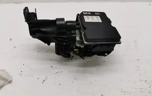 Mercedes-Benz E W212 ABS Pump