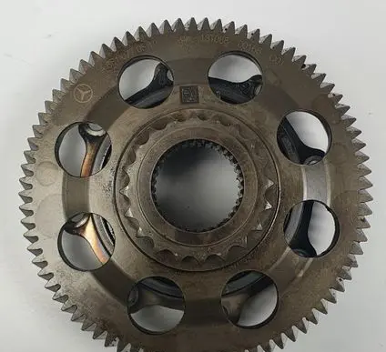 Mercedes-Benz E W212 Timing chain sprocket A6510770512
