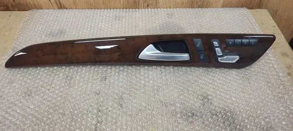 Mercedes-Benz GLS X166 Front door trim bar A1667203322