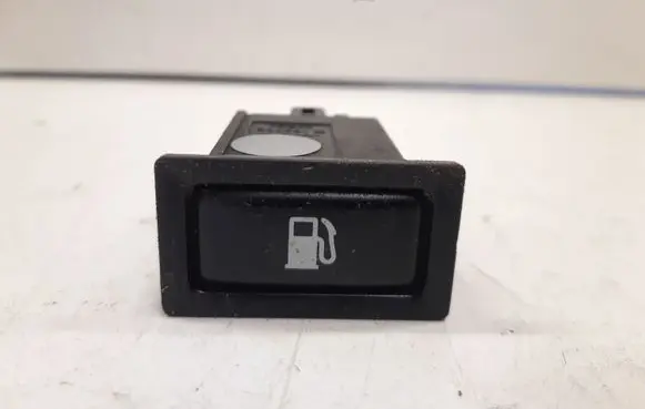 Toyota Avensis T250 Fuel tank opening switch 156795 566OU57