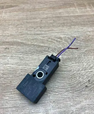 Citroen C3 Airbag deployment crash/impact sensor 25571345A3 1490426080 WITHPLUG