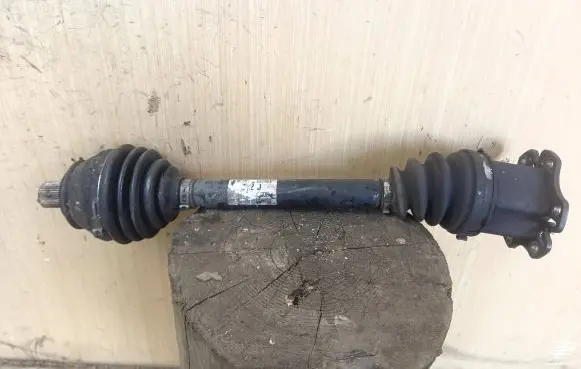 Audi A6 S6 C6 4F Front driveshaft 4F0407272J