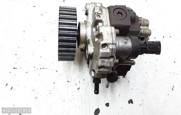 Opel Astra G Fuel injection high pressure pump