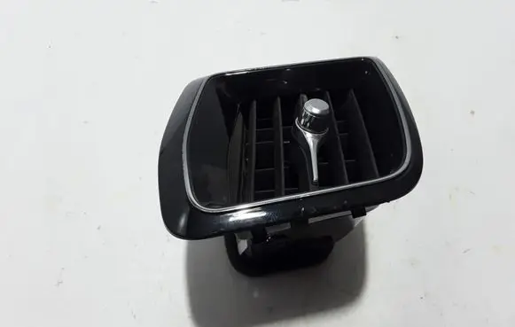 Volvo XC60 Dashboard side air vent grill/cover trim 31477273