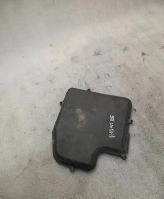 Volkswagen PASSAT B5 Fuse box cover 8D1907613A
