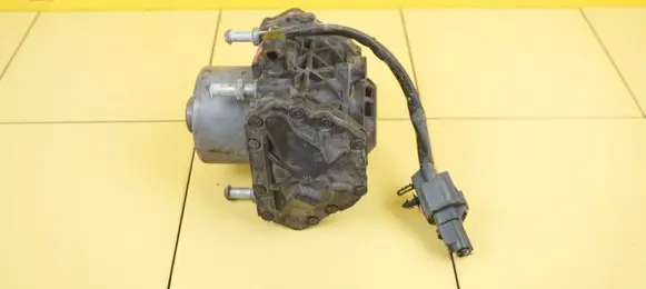 Ford Mondeo MK V Vacuum pump UACA