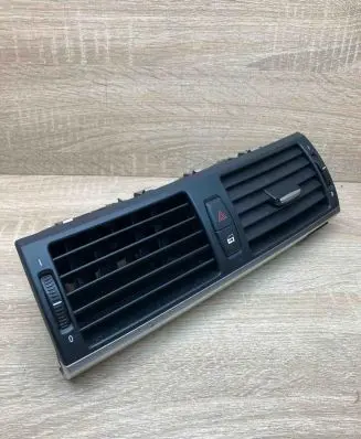 BMW X5 E70 Dash center air vent grill 7161802 773201