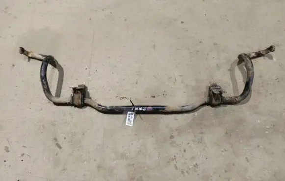 Renault Clio III Front anti-roll bar/sway bar