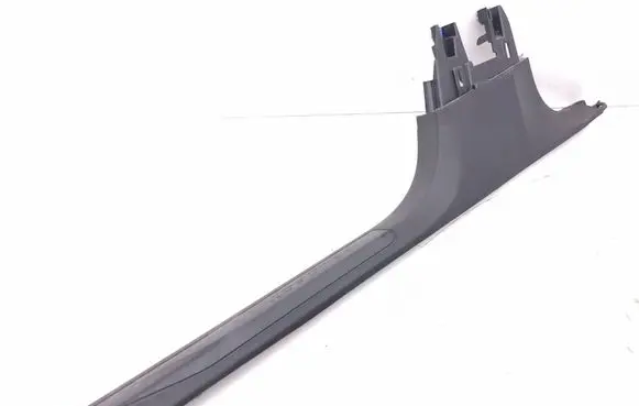 Peugeot 5008 II Front sill trim cover 9824062277 9811645877 9813420677