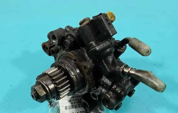 Opel Movano B Fuel injection high pressure pump 167008683R IMPRK1535479