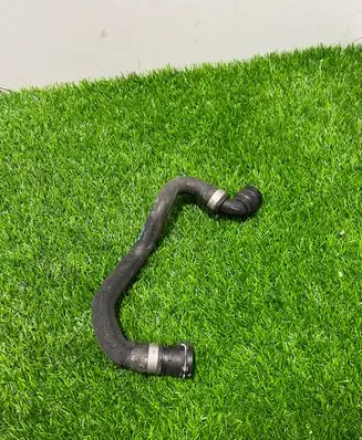 BMW X6 G06 Engine coolant pipe/hose 9894788