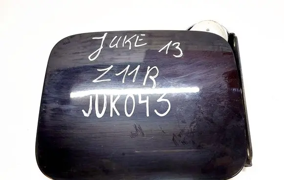 Nissan Juke I F15 Fuel tank cap