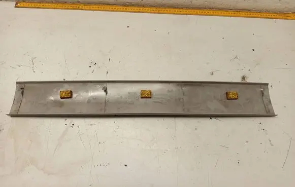 Mercedes-Benz C W203 Foot area side trim A2037470471