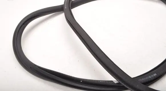 Mercedes-Benz EQB Front door rubber seal A2476920000