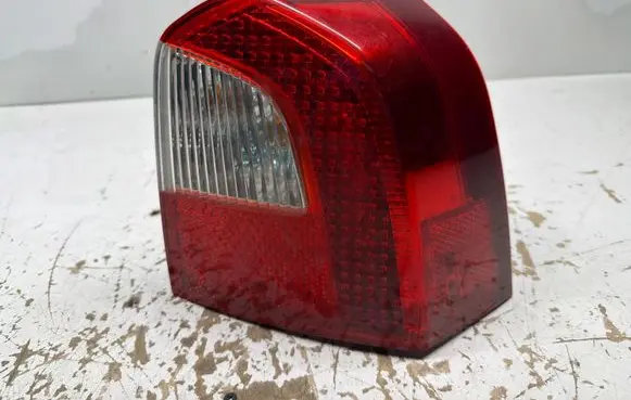 Volvo XC70 Rear/tail lights 