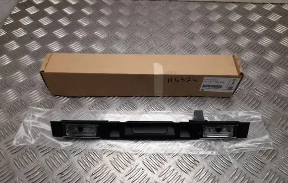 BMW X3 E83 Number plate light 51133403611
