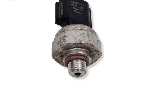 Nissan Qashqai Air conditioning (A/C) pressure sensor 42CP811 H420MX3