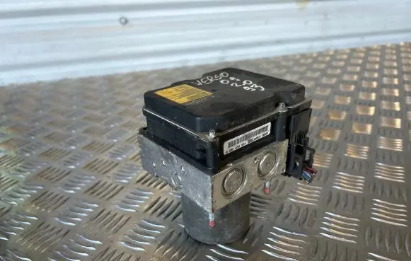 Toyota Verso ABS Pump 0265950824 98622J0265