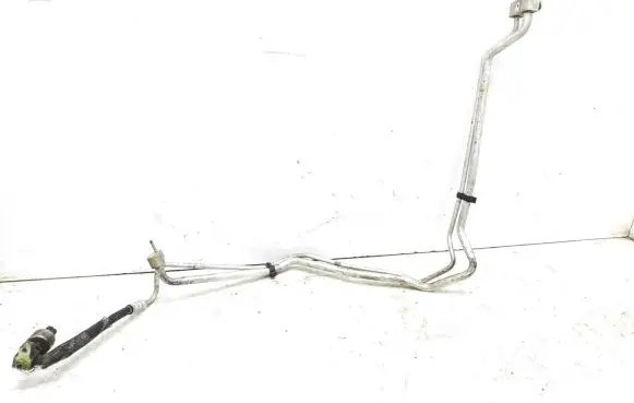 Air conditioning (A/C) pipe/hose
