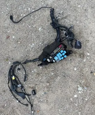 Toyota RAV 4 (XA50) Fuse box set 8281542630