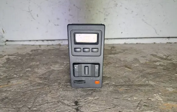 Audi 100 200 5000 C3 On-board computer control switch 447919153A 637202101