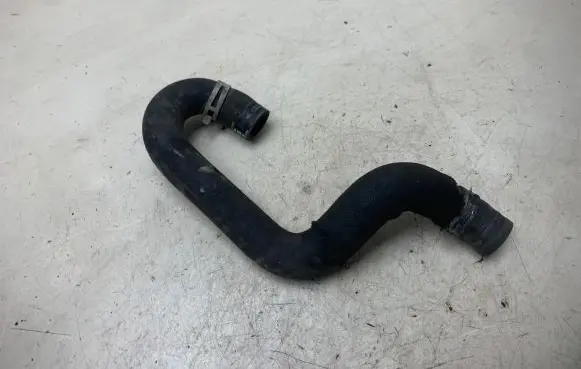 Land Rover Range Rover Sport L320 Engine coolant pipe/hose