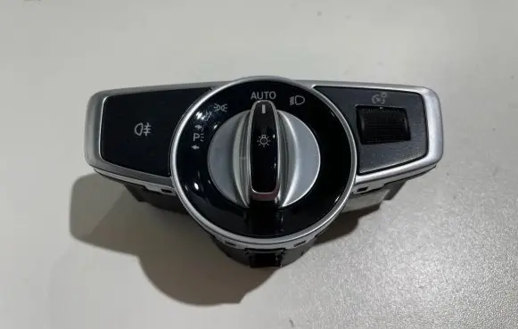 Mercedes-Benz E W213 Light switch A2229055508