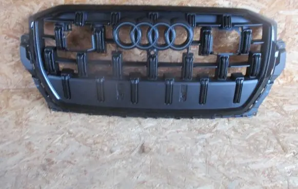 Audi Q7 4M Front grill 4M0853651BE