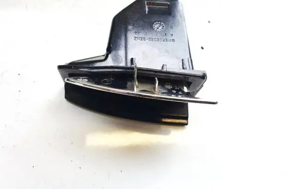 Mercedes-Benz E W211 Car ashtray a2118100133