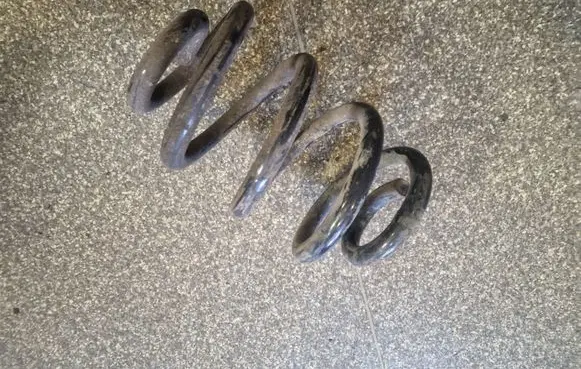 Renault Master II Rear coil spring