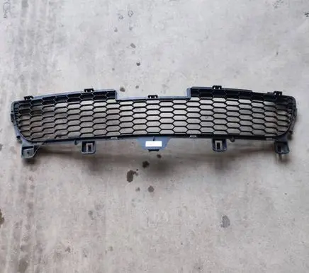 Mazda 6 Front bumper lower grill GR1R501T1