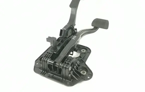 Chrysler Pacifica Brake pedal 04581677AB