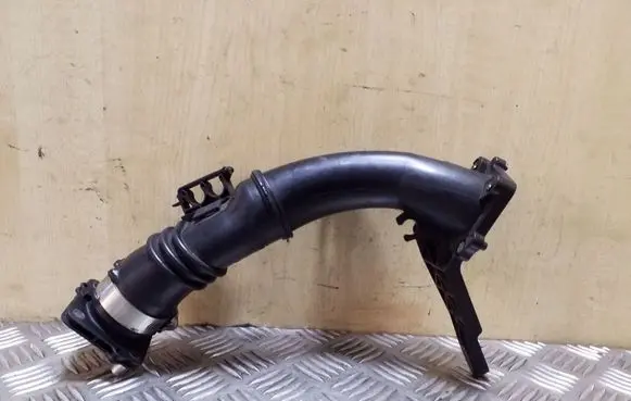 Ford Focus Intercooler hose/pipe AV6Q9351BC