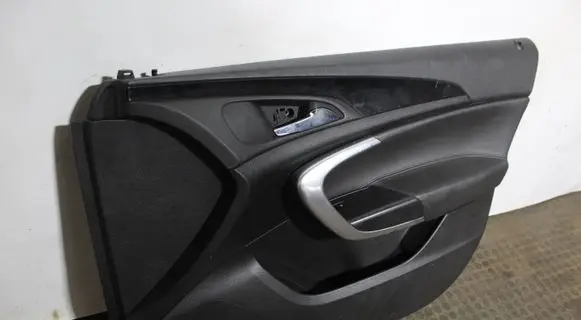 Opel Insignia A Front door card panel trim