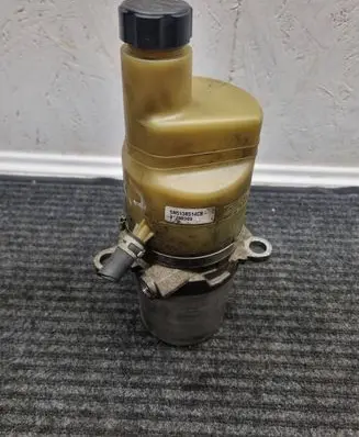 Volvo V50 Power steering pump 5N513K514CB 31280369