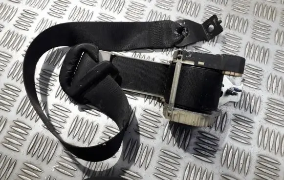 Opel Astra G Front seatbelt 90560636