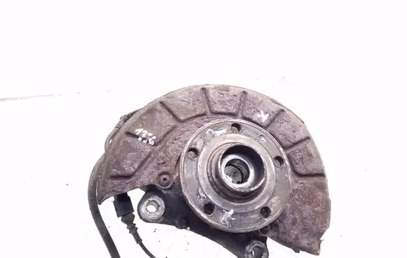 Volkswagen PASSAT B6 Front wheel hub spindle knuckle 3C0407257G