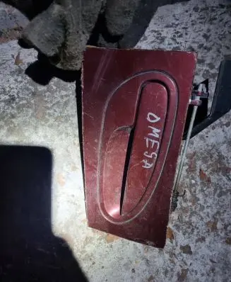 Opel Omega B1 Front door cover/cap 