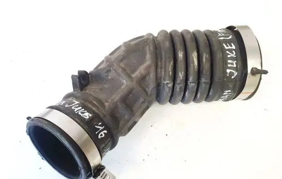 Nissan Juke I F15 Air intake hose/pipe